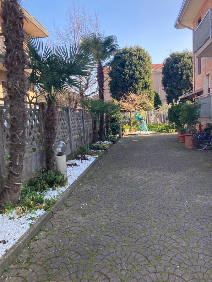 Casa Vacanza A Limbiate Εξωτερικό φωτογραφία
